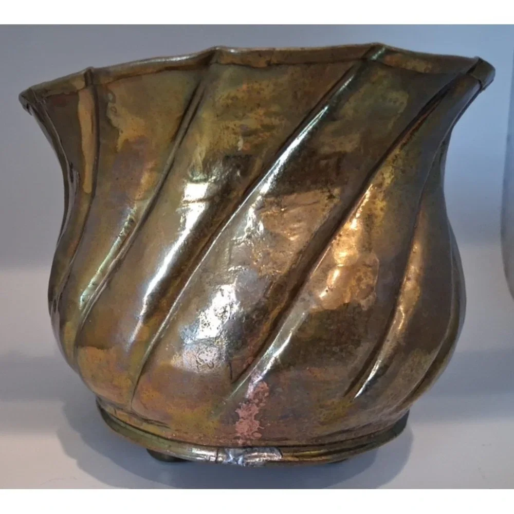 Vintage Brass Italian Style Footed Planter Cache pot Large 9